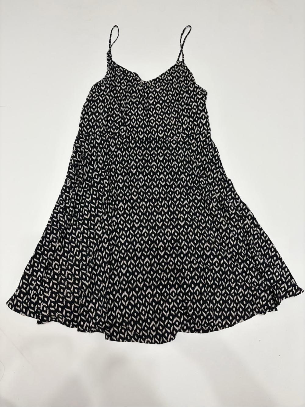 Old Navy Black & White Printed Spaghetti Strap Dress Sz xl cute comfy summer